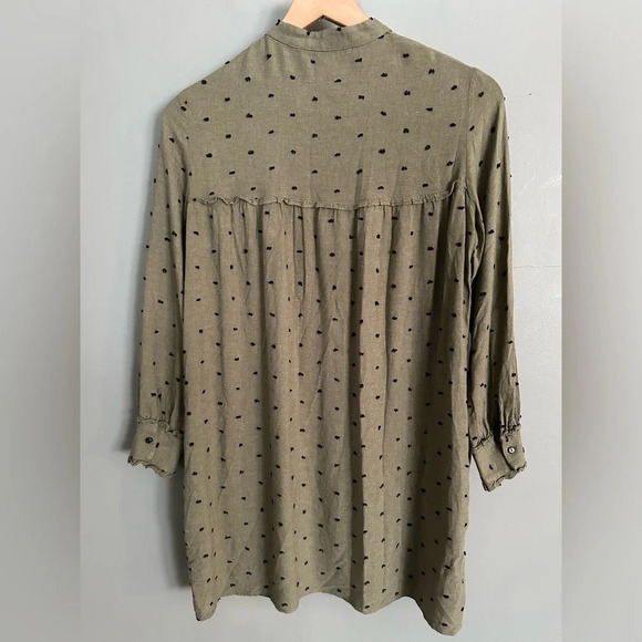 Zara A-line Shift Dress with Key hole front. Size XS - Picture 9 of 12